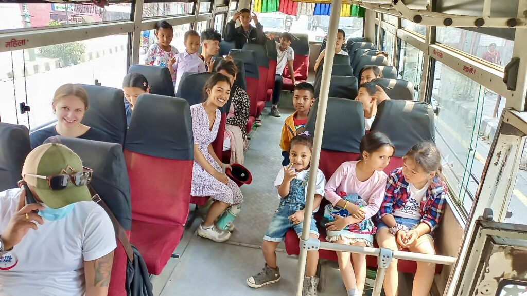 Déplacement en bus vers Bhaktapur